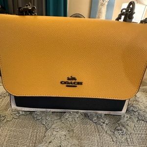 Beautiful Kate Spade shoulder/crossbody bag